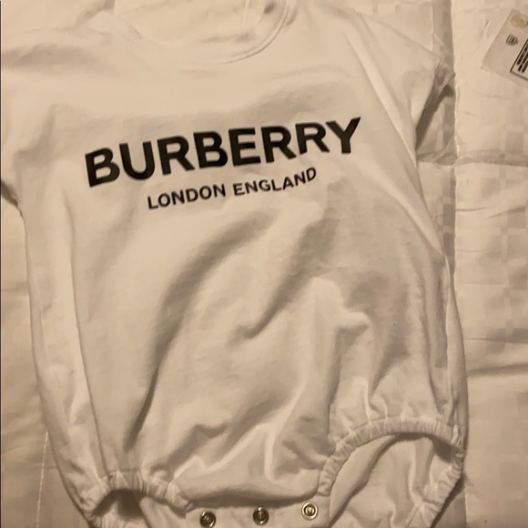 Burberry Other - Burberry T-shirt